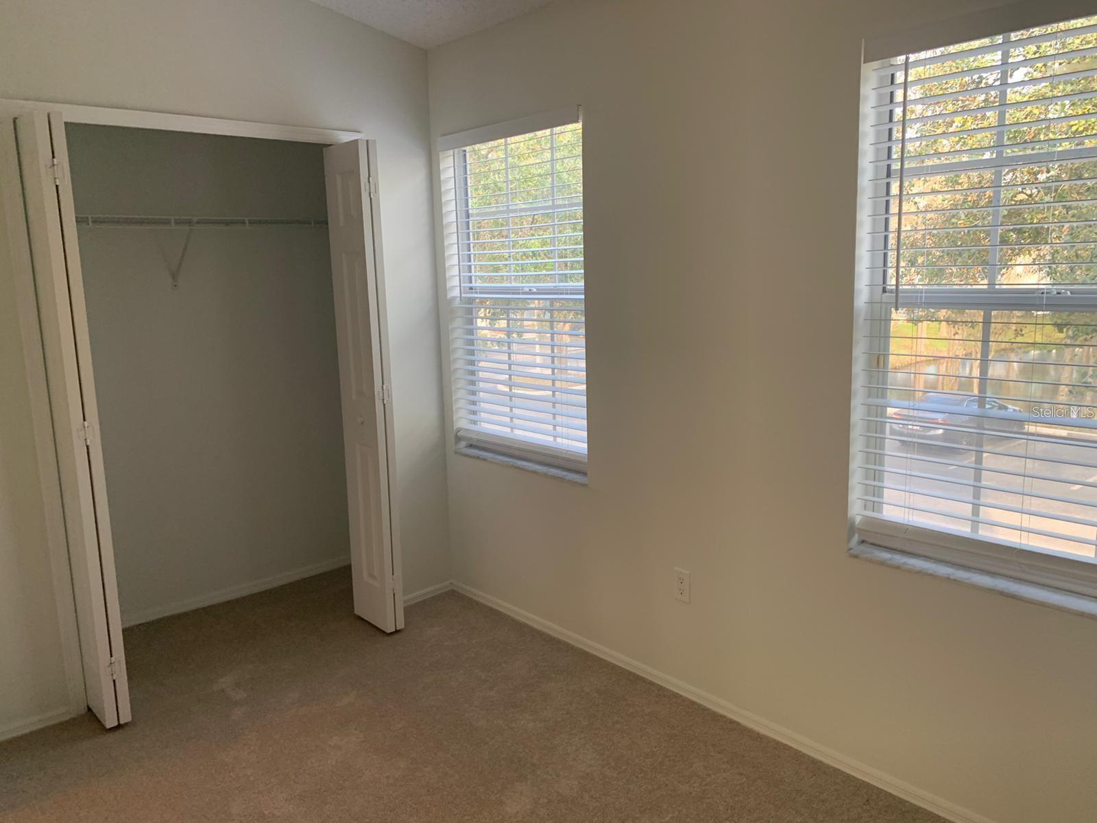Image 34 of 59 For 8602 Hunters Key Circle