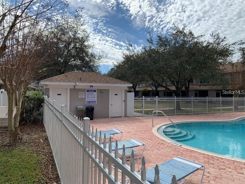 Image 52 of 59 For 8602 Hunters Key Circle