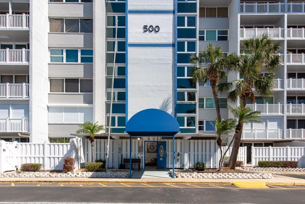 Listing photo id 3 for 500 Treasure Island Causeway 402