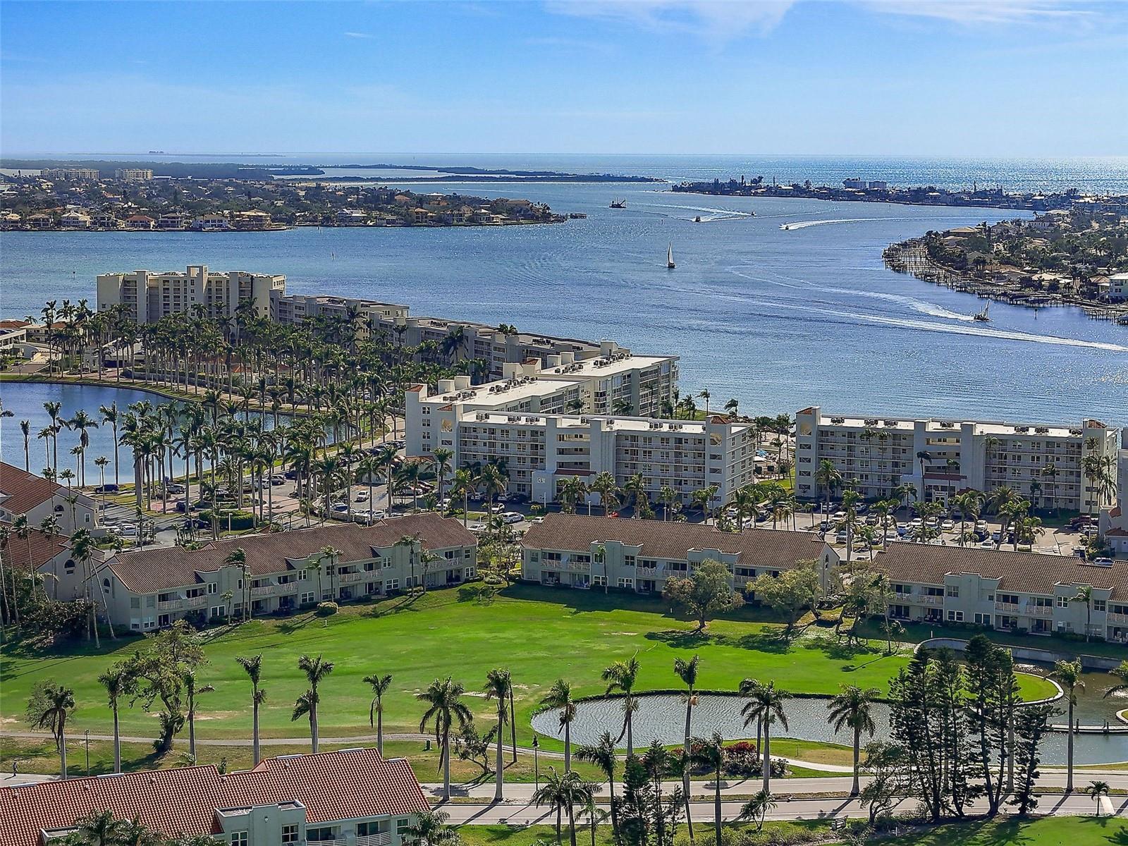 Listing photo id 36 for 6021 Bahia Del Mar Circle 234