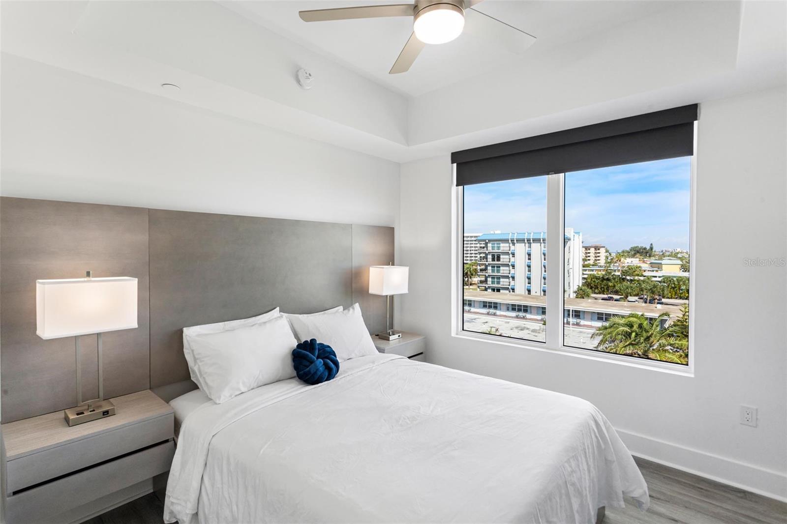 Listing photo id 14 for 11500 Gulf Boulevard 613