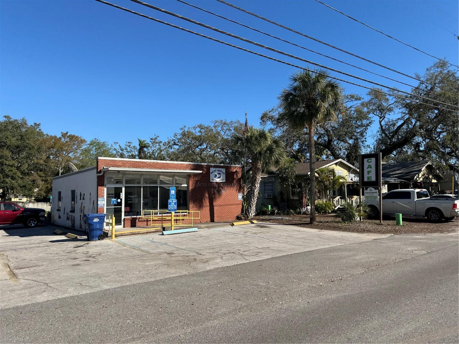 Image 16 of 16 For 428 Lemon Street