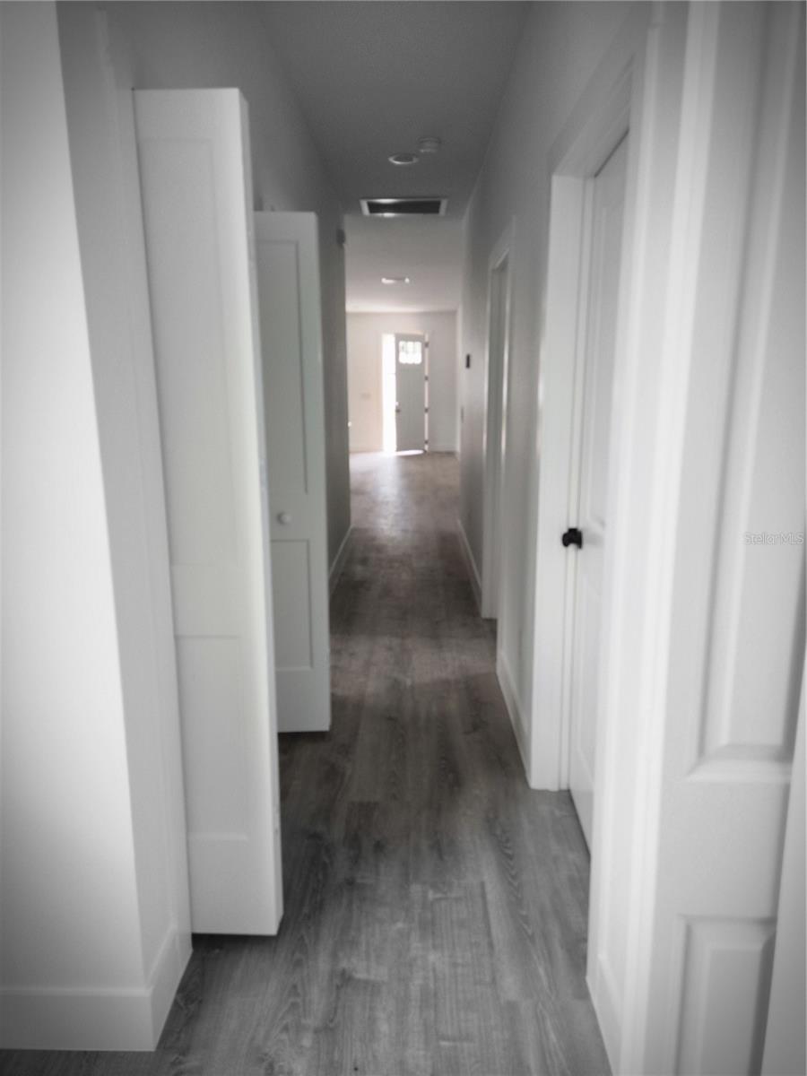 Image 19 of 29 For 8111 Edison Avenue