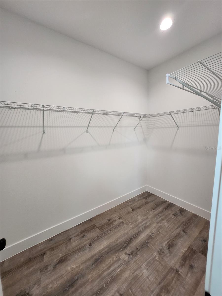 Image 23 of 29 For 8111 Edison Avenue