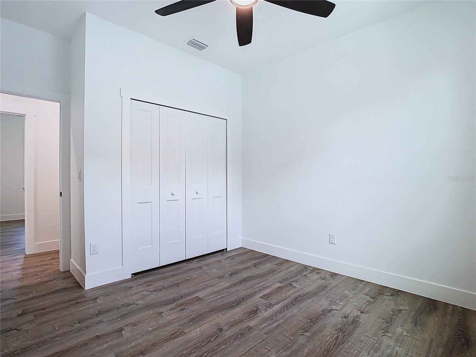 Image 31 of 54 For 8111 Edison Avenue