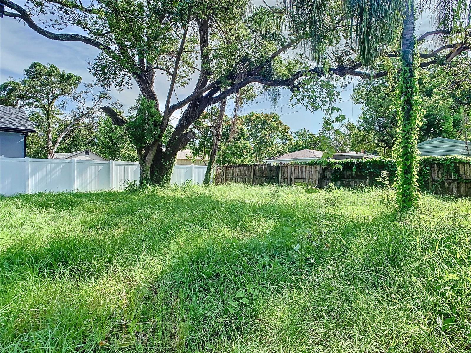 Image 40 of 54 For 8111 Edison Avenue