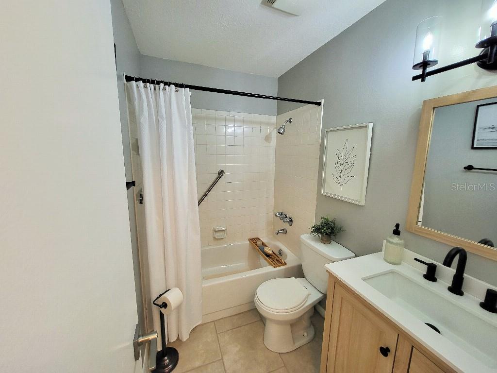 Image 10 of 25 For 6707 Thorman Road