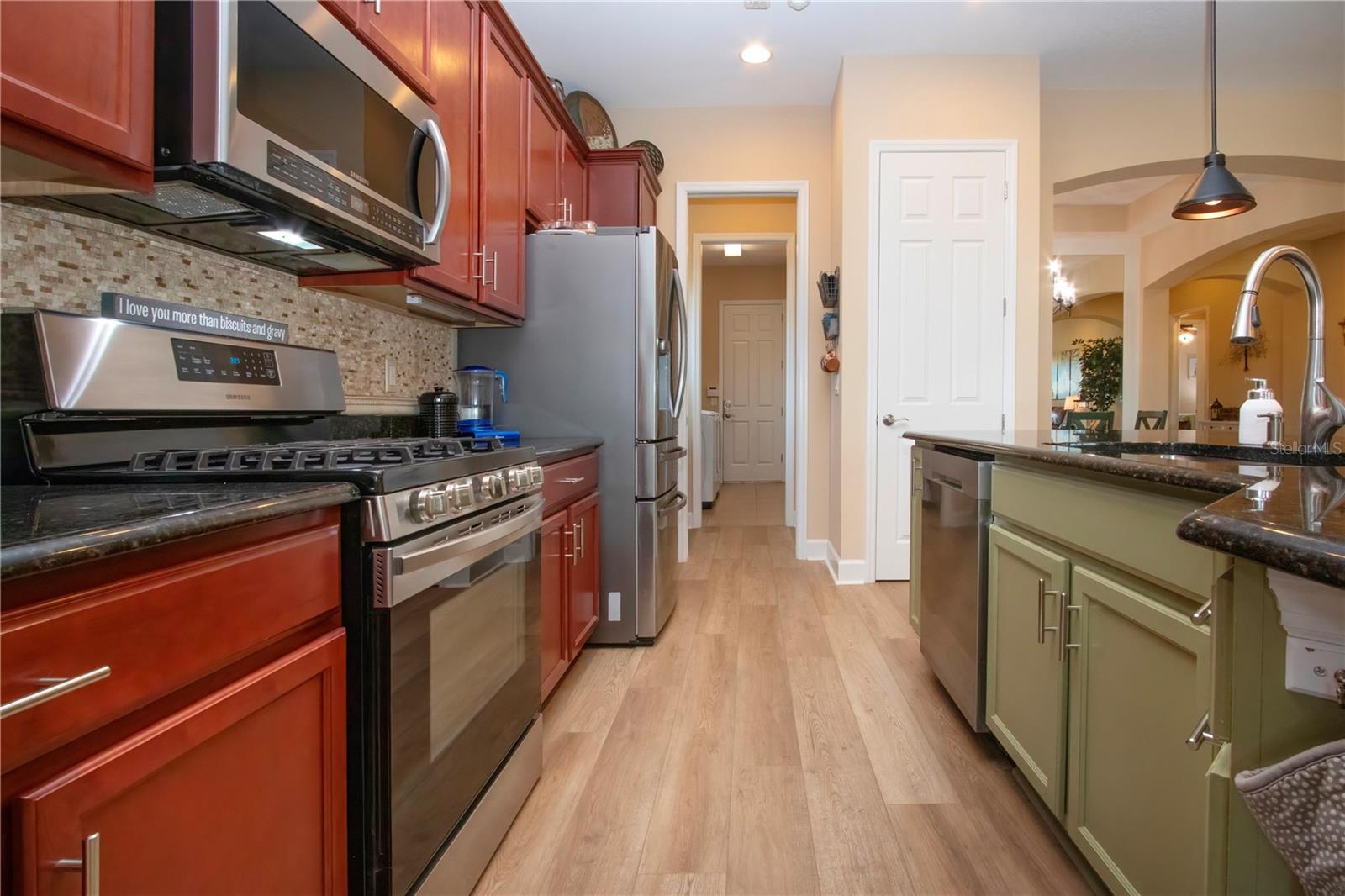 Image 16 of 82 For 328 Siena Vista Place