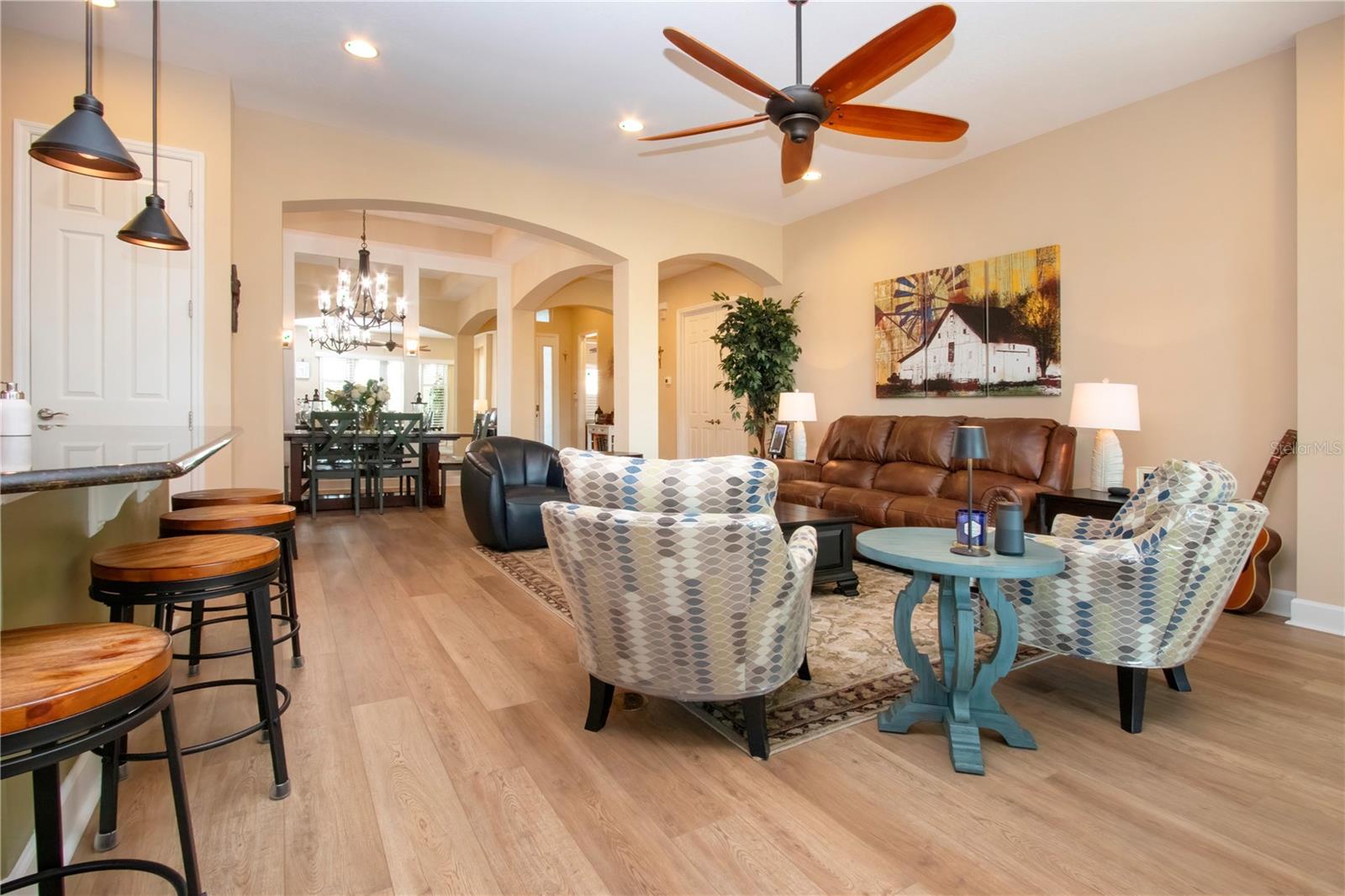 Image 9 of 82 For 328 Siena Vista Place
