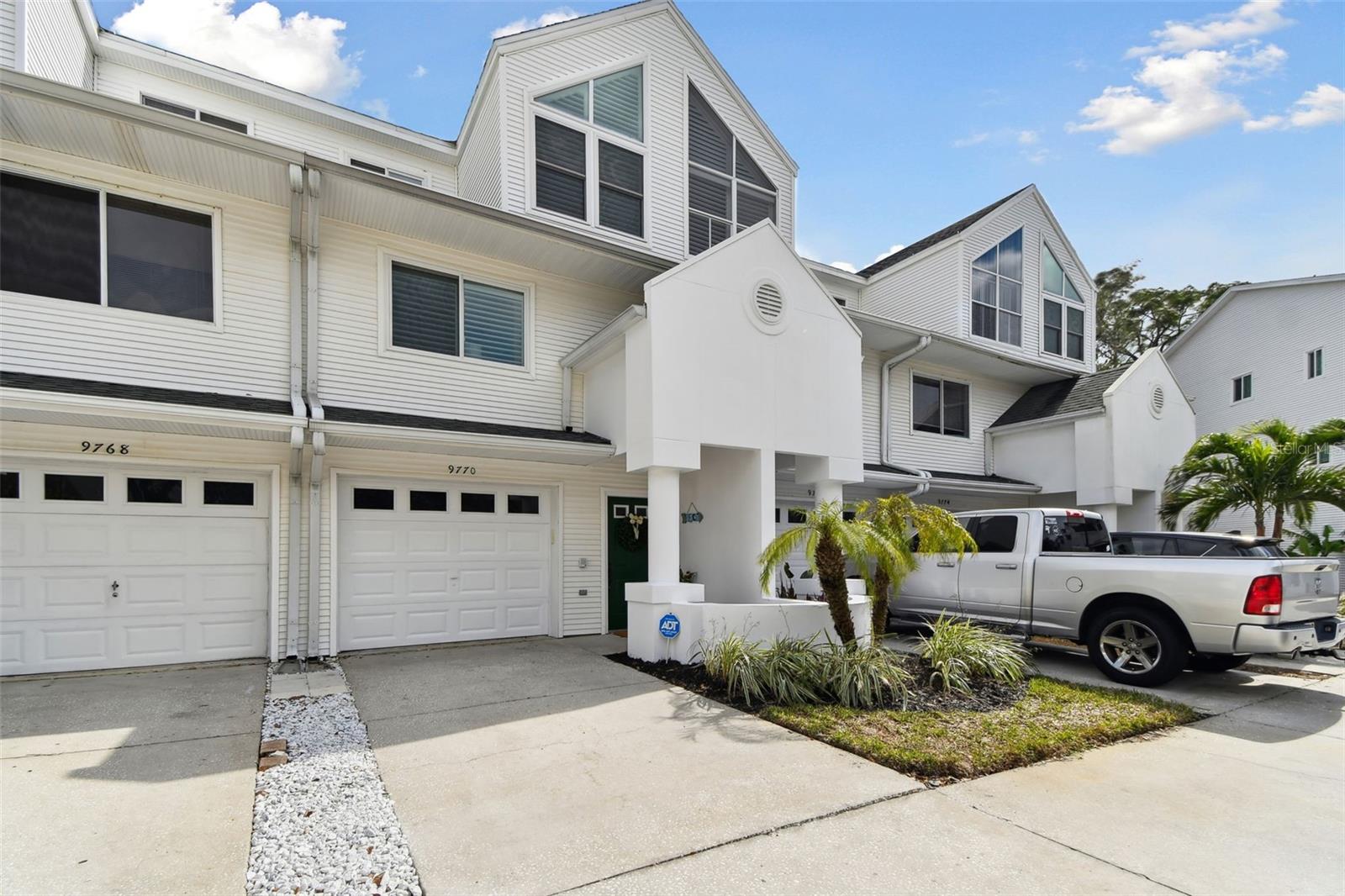 Listing photo id 1 for 9770 Indian Key Trail 102