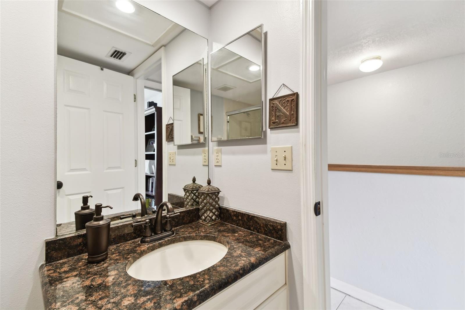 Listing photo id 31 for 9770 Indian Key Trail 102