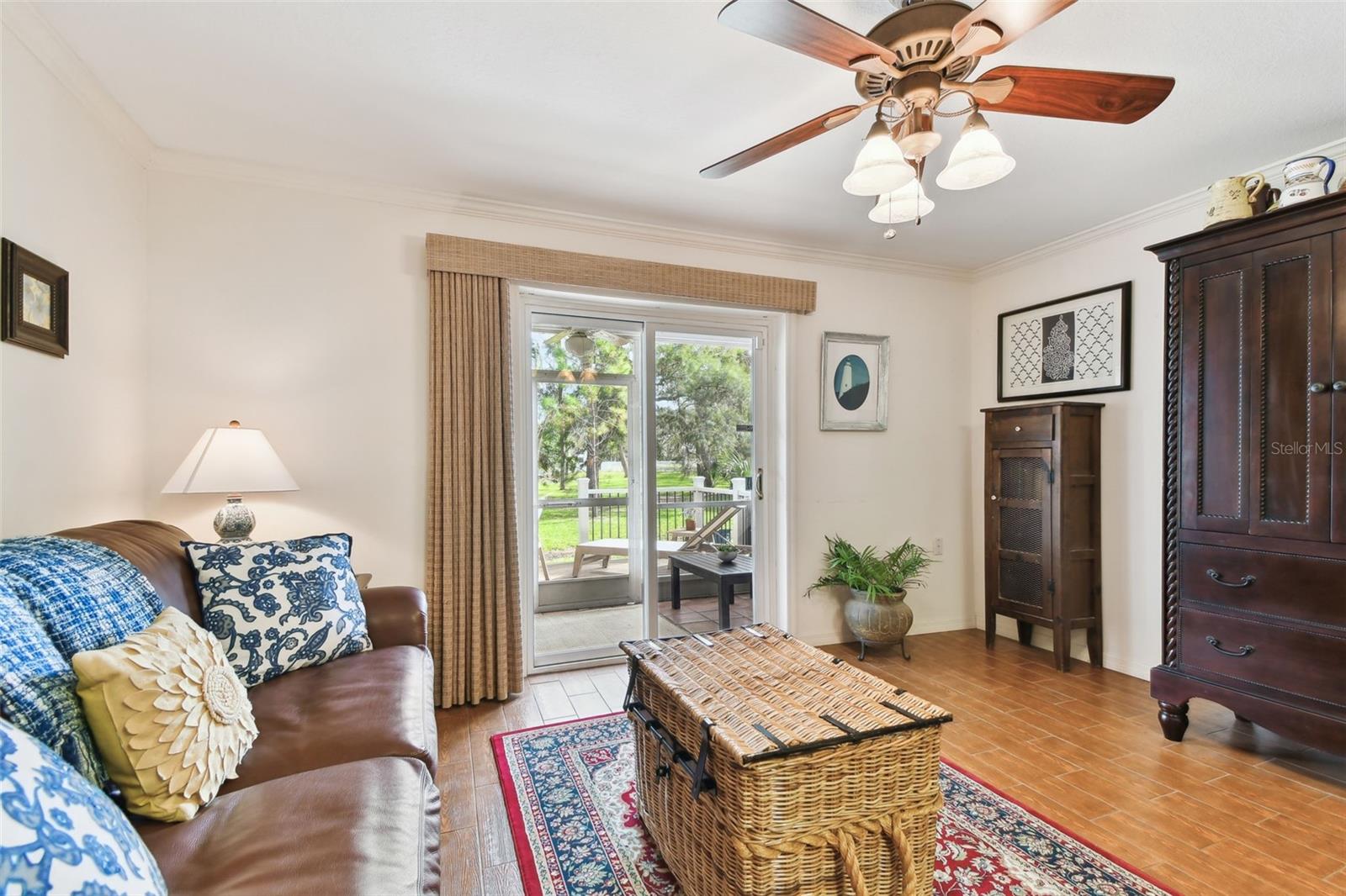 Listing photo id 38 for 9770 Indian Key Trail 102