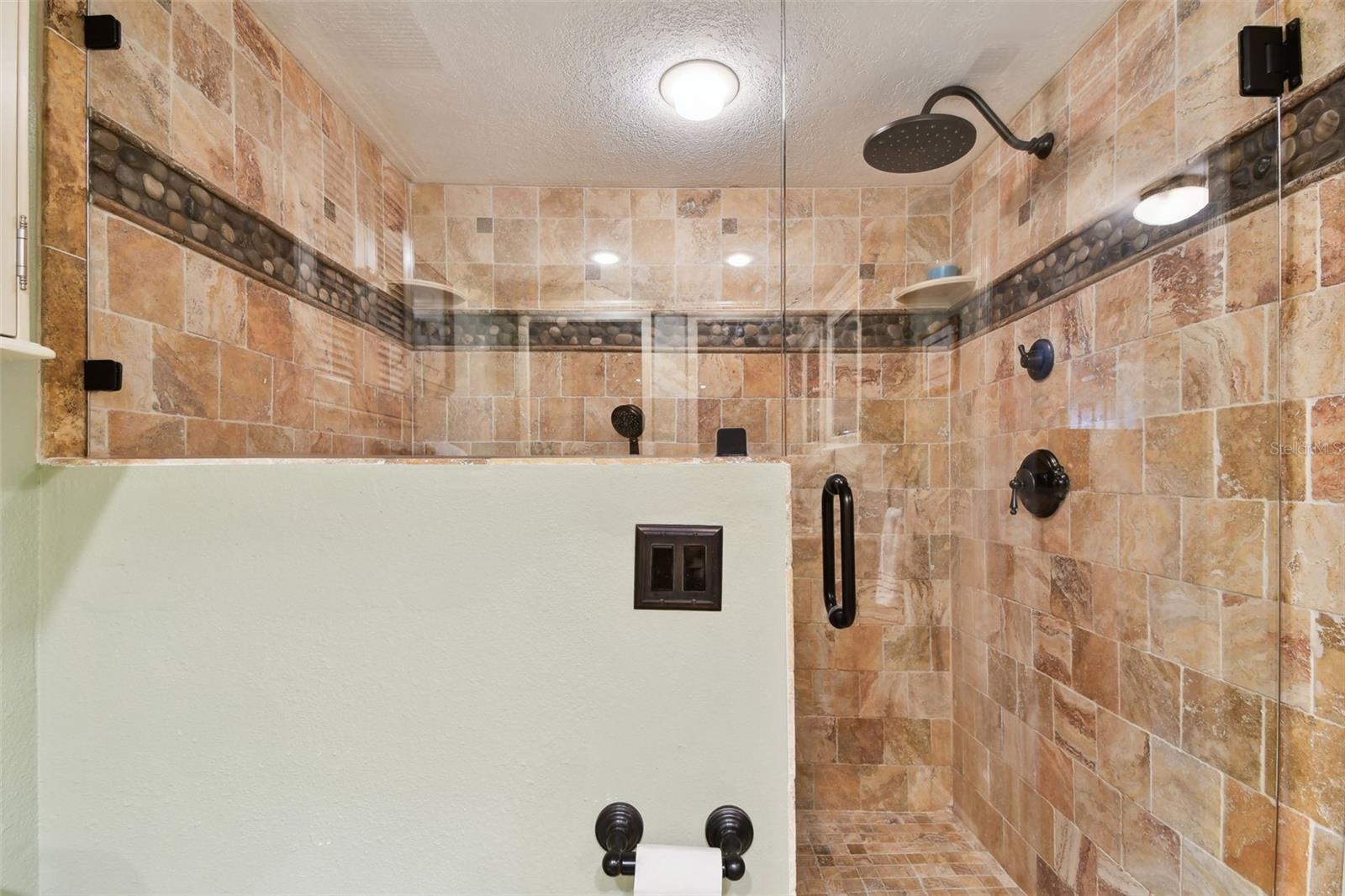 Listing photo id 57 for 9770 Indian Key Trail 102