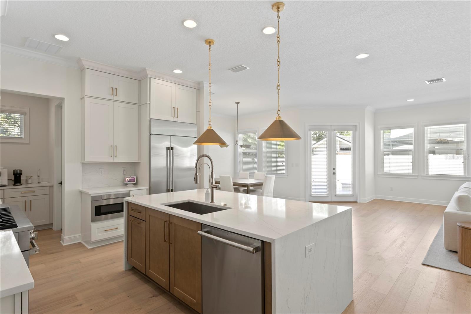 Image 34 of 41 For 3618 Royal Palm Circle