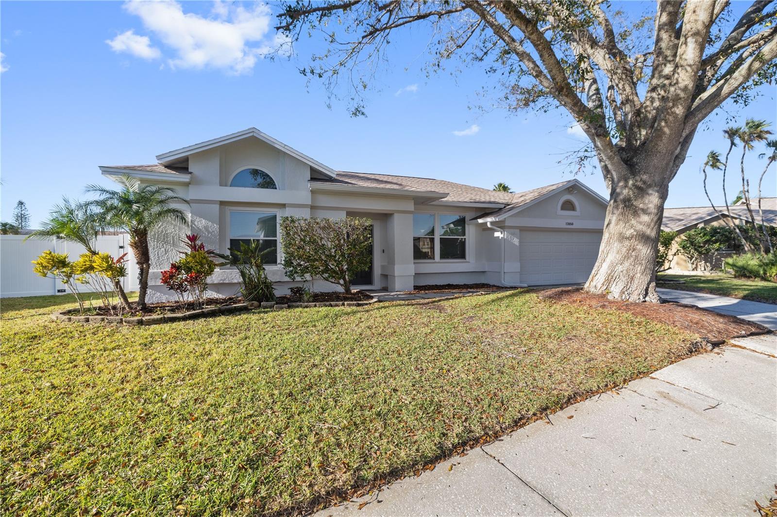 Details for 12050 Stone Crossing Circle, TAMPA, FL 33635