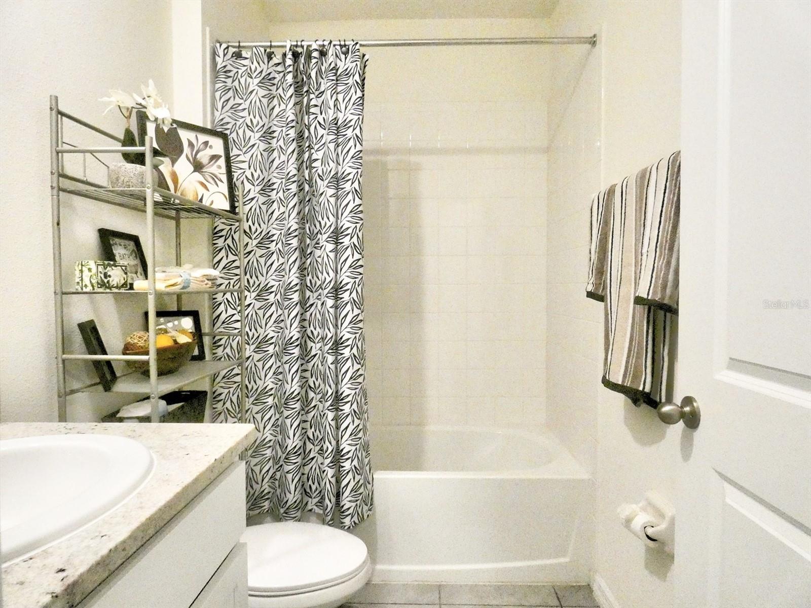 Image 24 of 30 For 17014 Oval Rum Drive