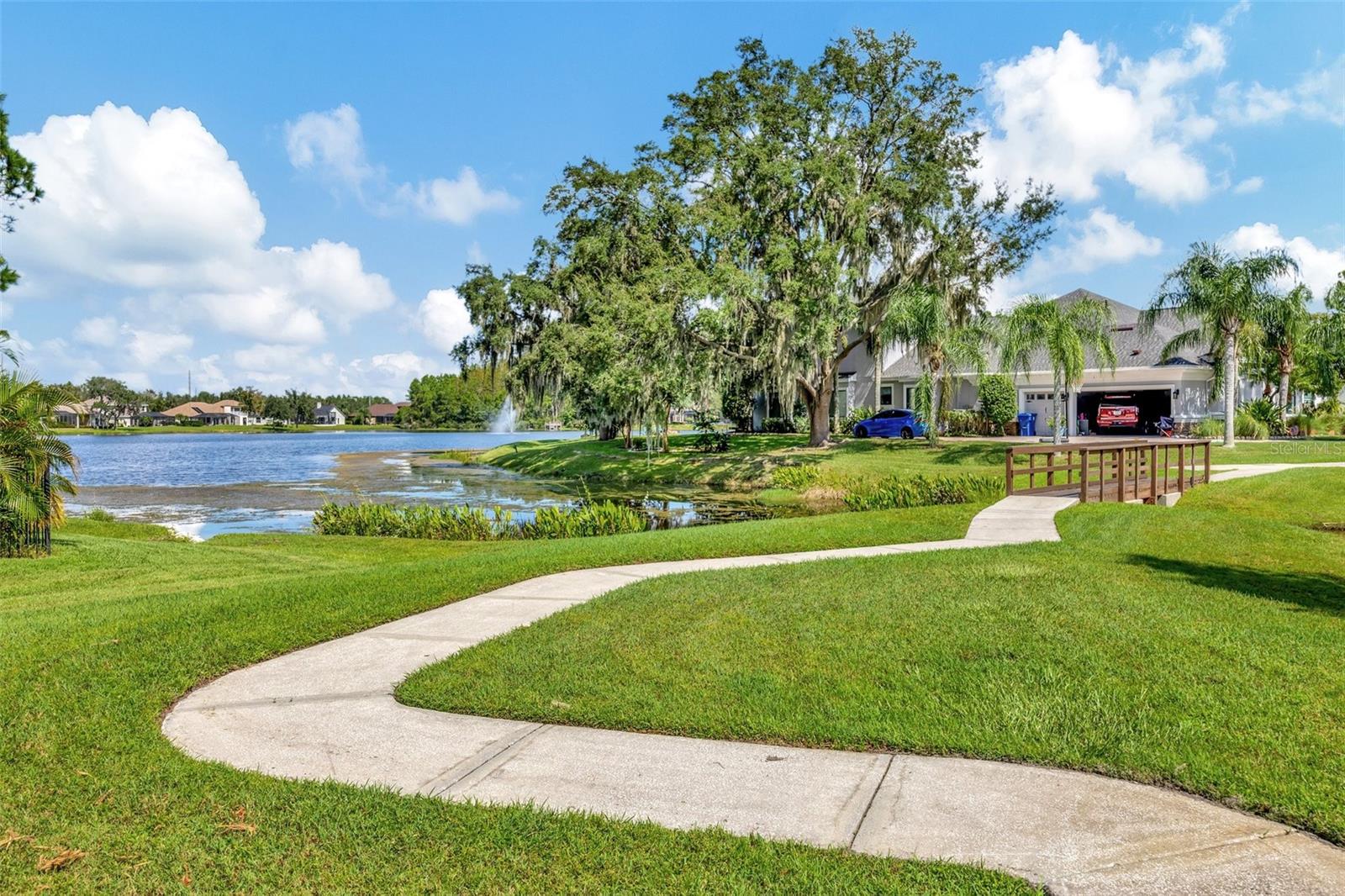 Listing photo id 29 for 1535 Lake Polo Drive