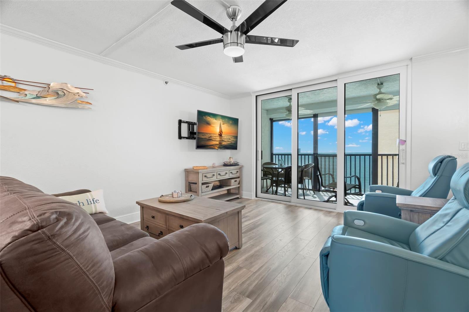 Image 8 of 31 For 14900 Gulf Boulevard 304