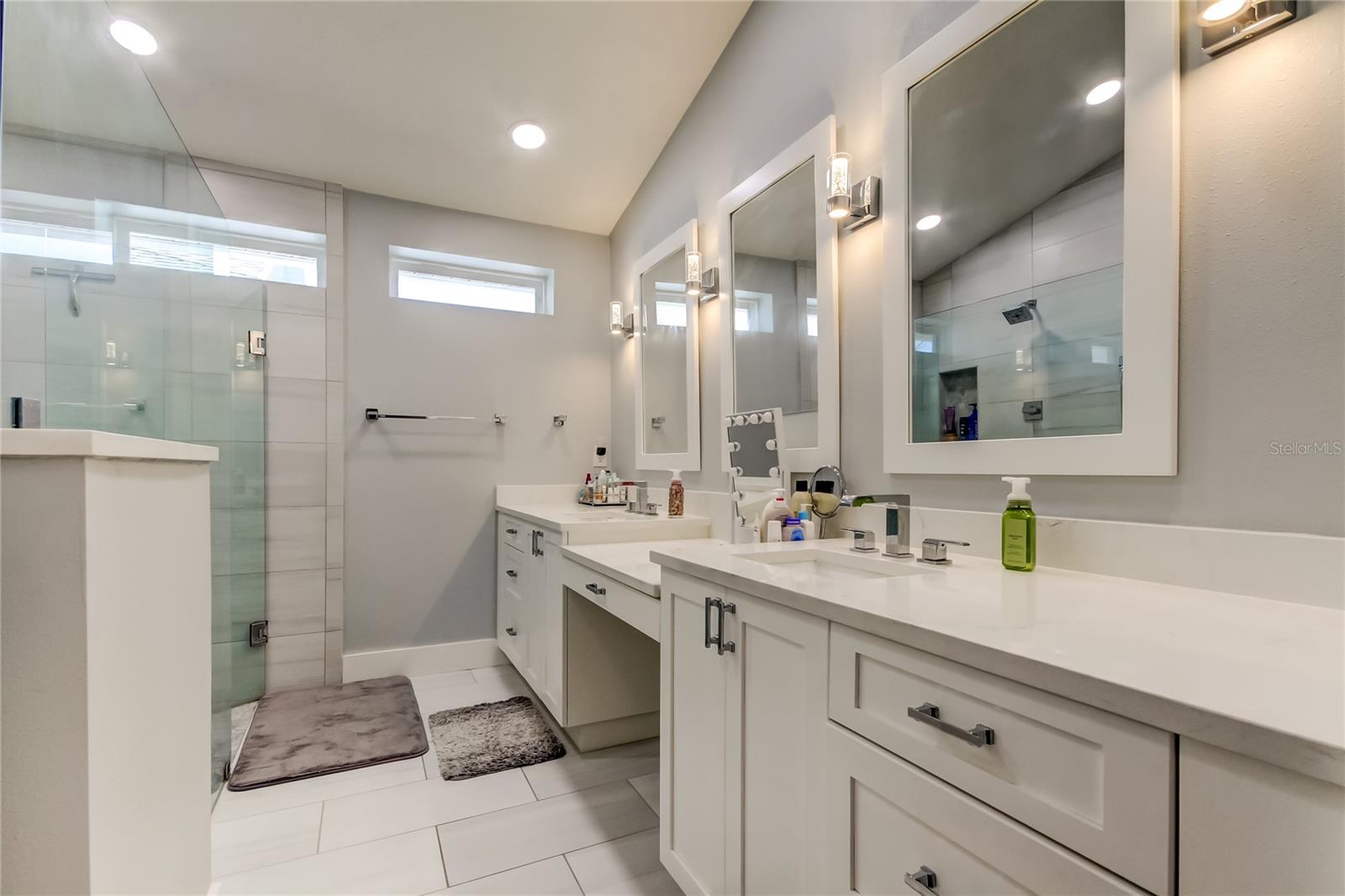 Listing photo id 28 for 11207 Cypress Reserve Drive