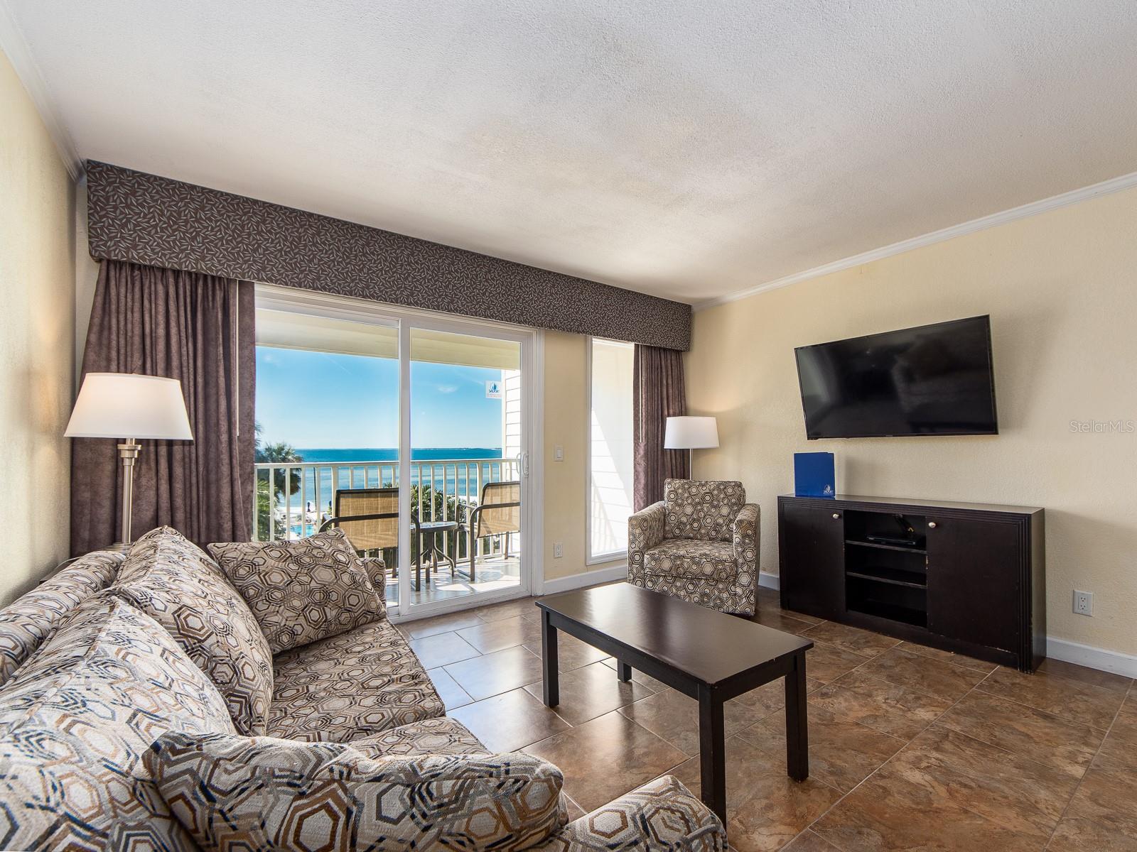 Image 16 of 45 For 2506 Rocky Point Drive 358