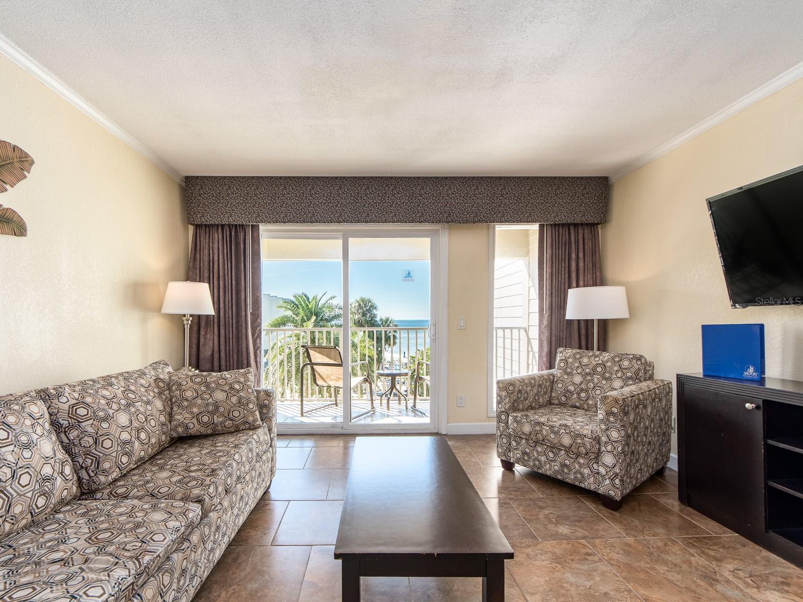 Image 18 of 45 For 2506 Rocky Point Drive 358