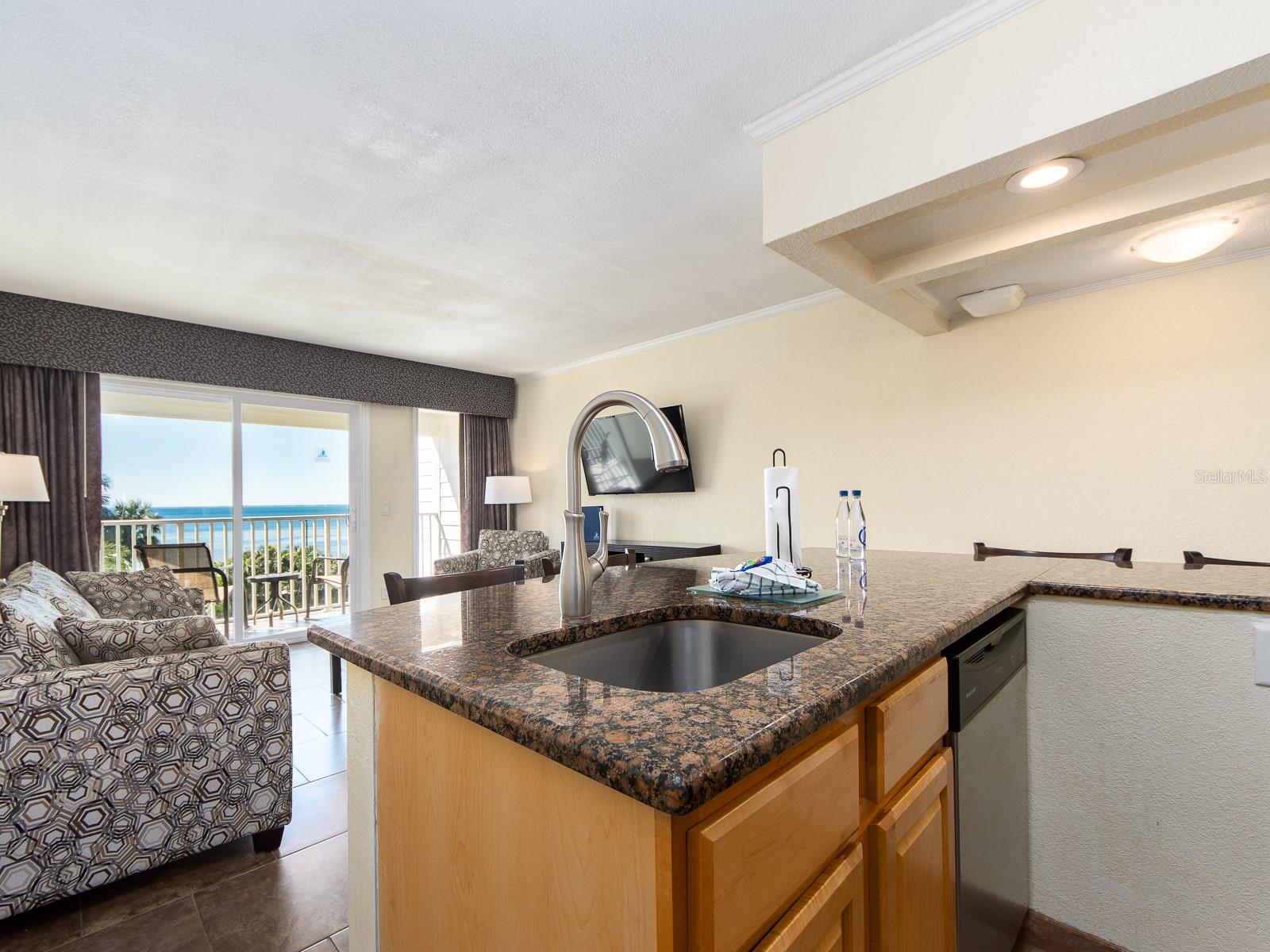 Image 24 of 45 For 2506 Rocky Point Drive 358