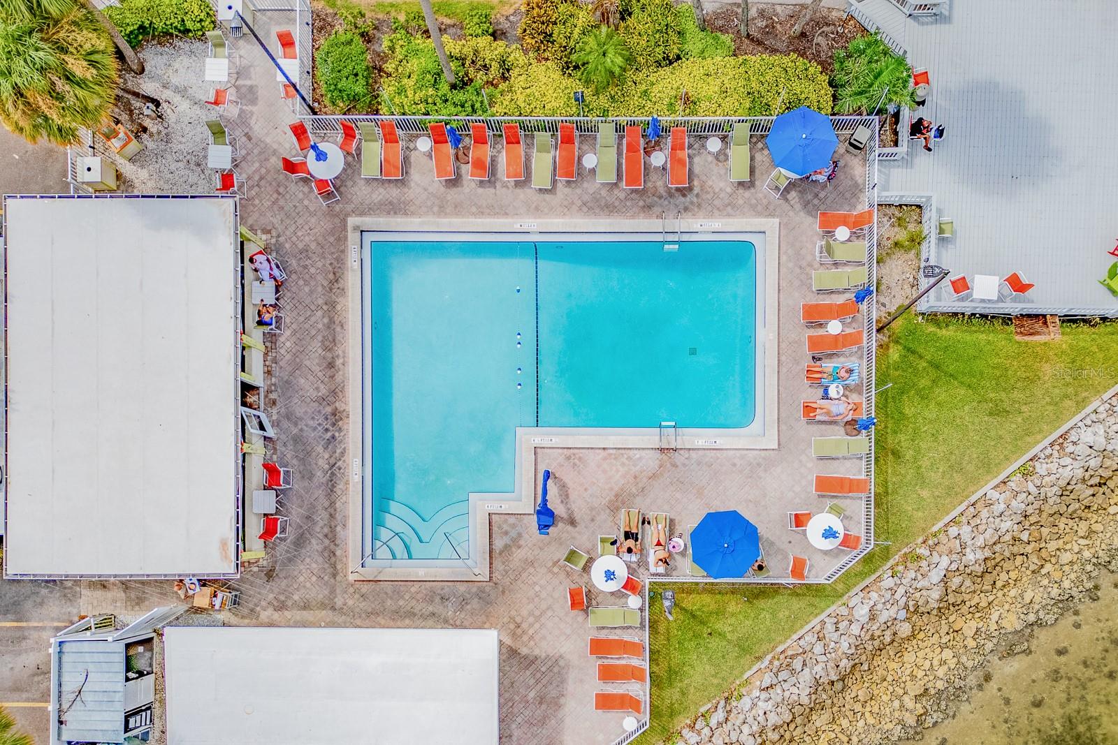 Image 33 of 45 For 2506 Rocky Point Drive 358