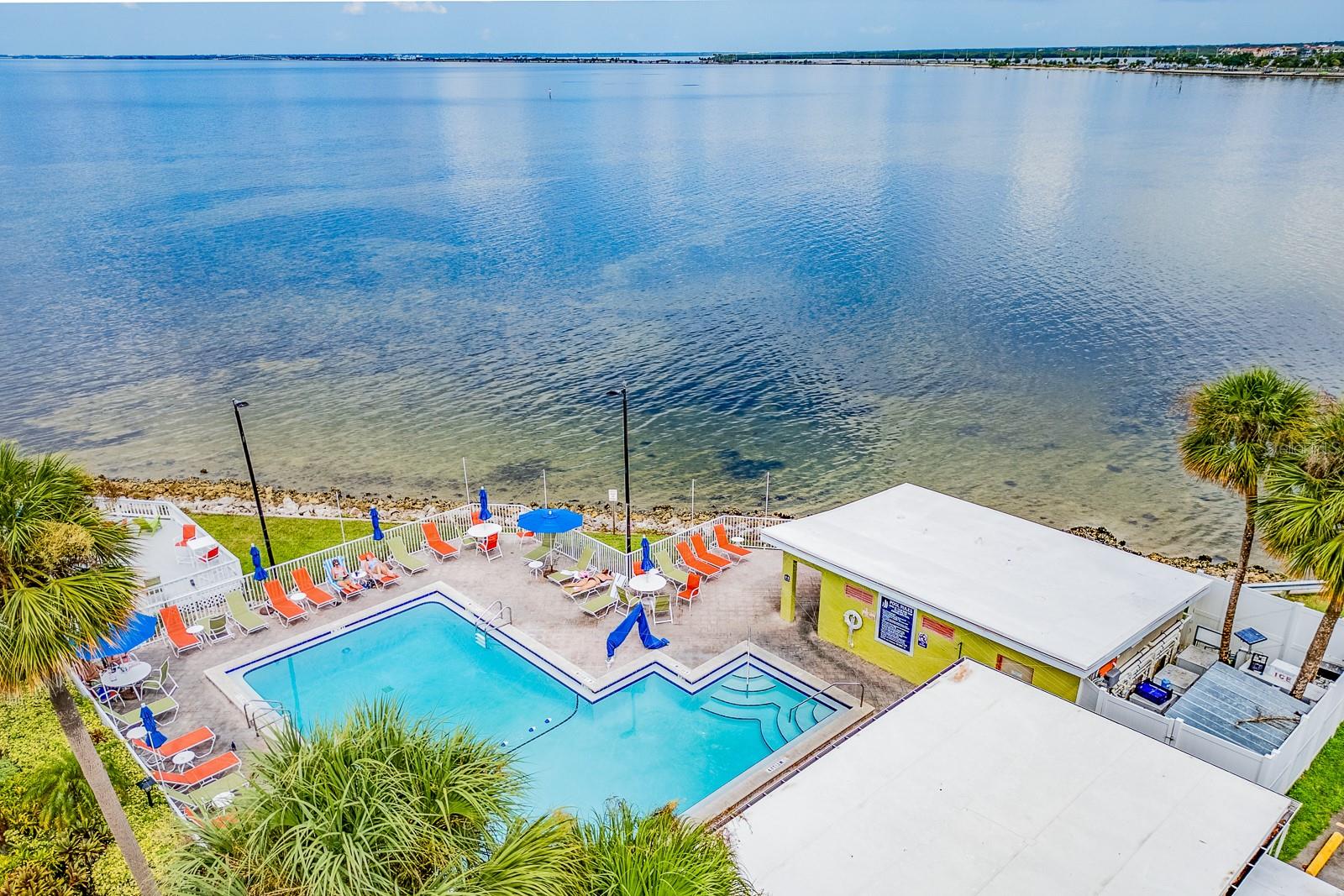 Image 4 of 45 For 2506 Rocky Point Drive 358