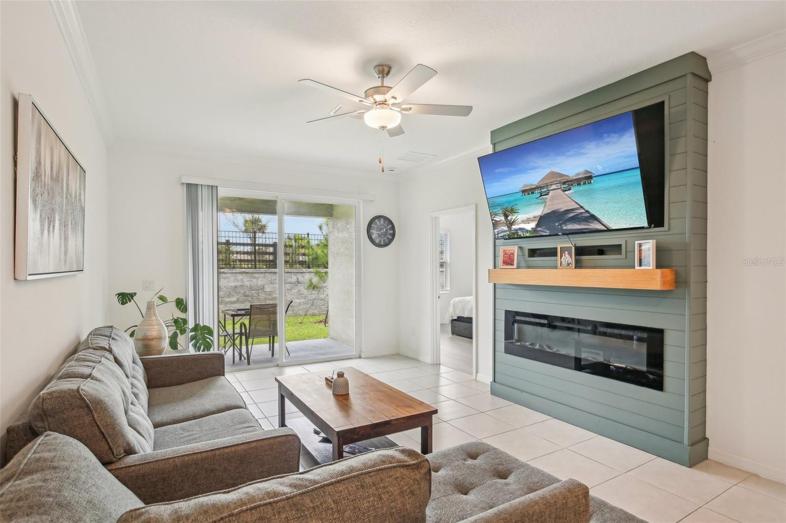 Listing photo id 11 for 6850 Ripple Pond Loop