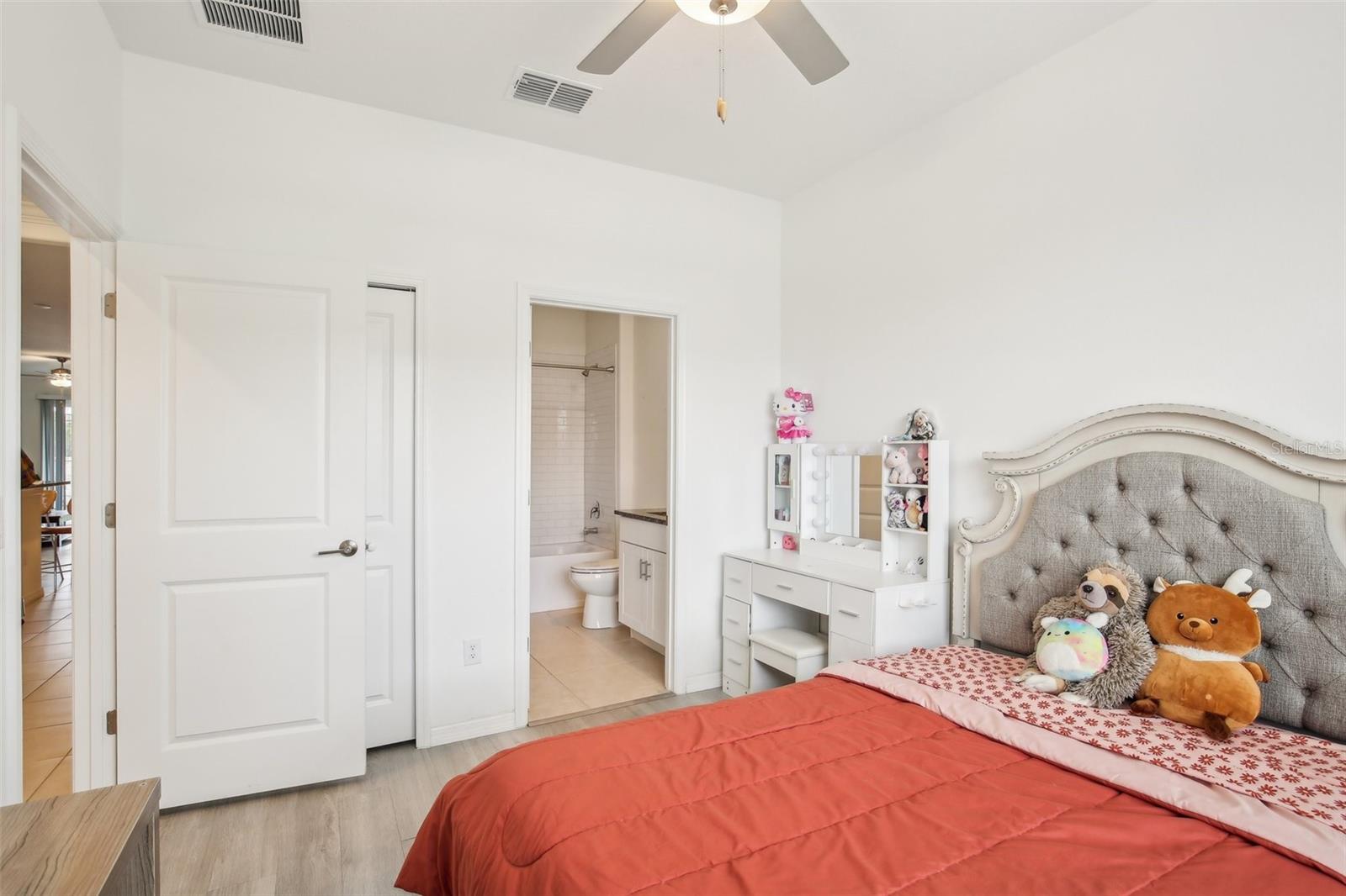 Listing photo id 25 for 6850 Ripple Pond Loop