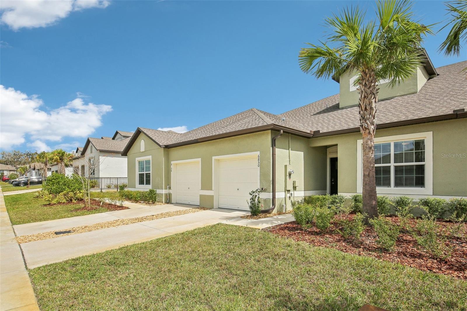 Listing photo id 2 for 6850 Ripple Pond Loop