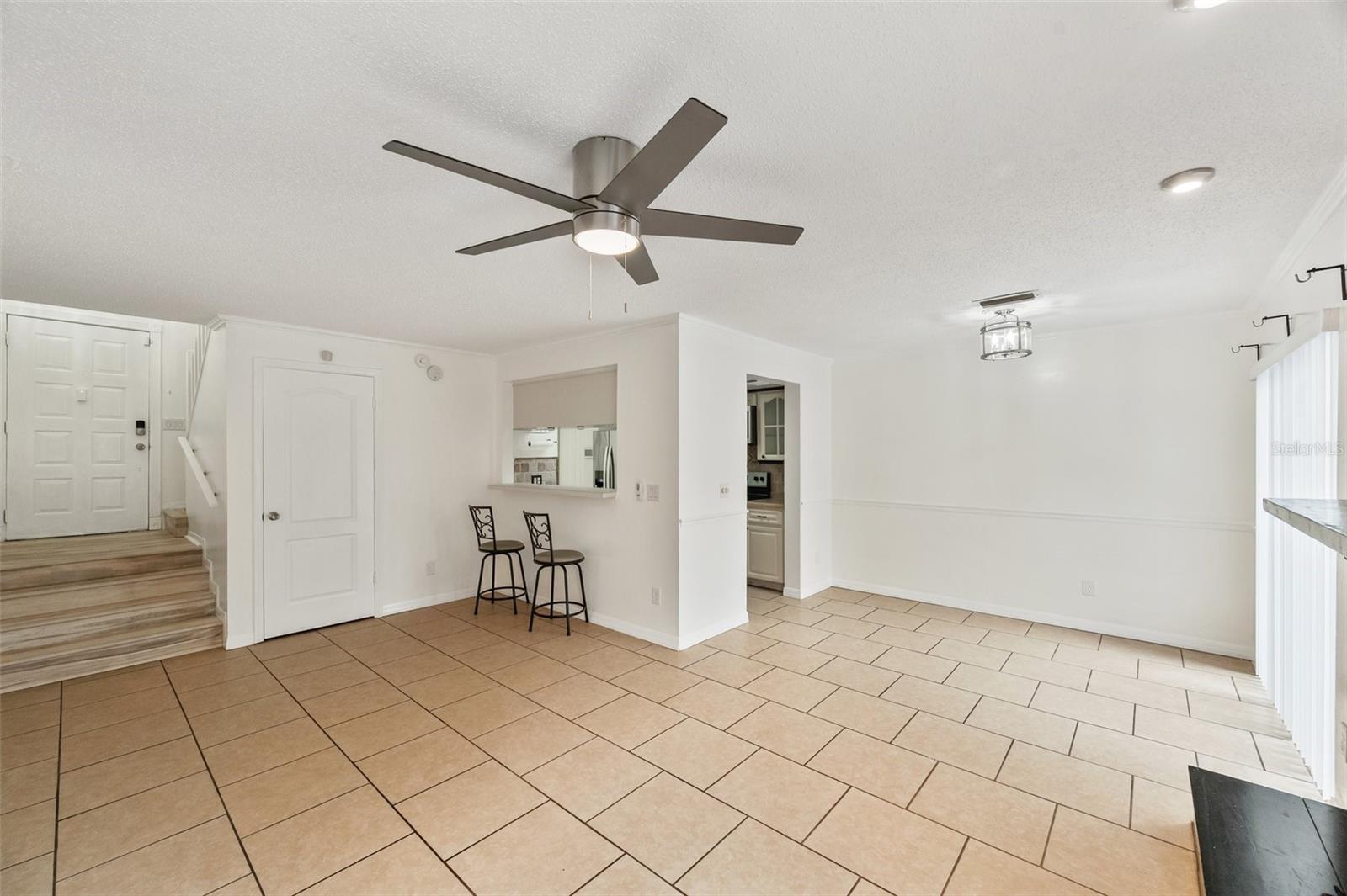 Listing photo id 10 for 12405 Titus Court