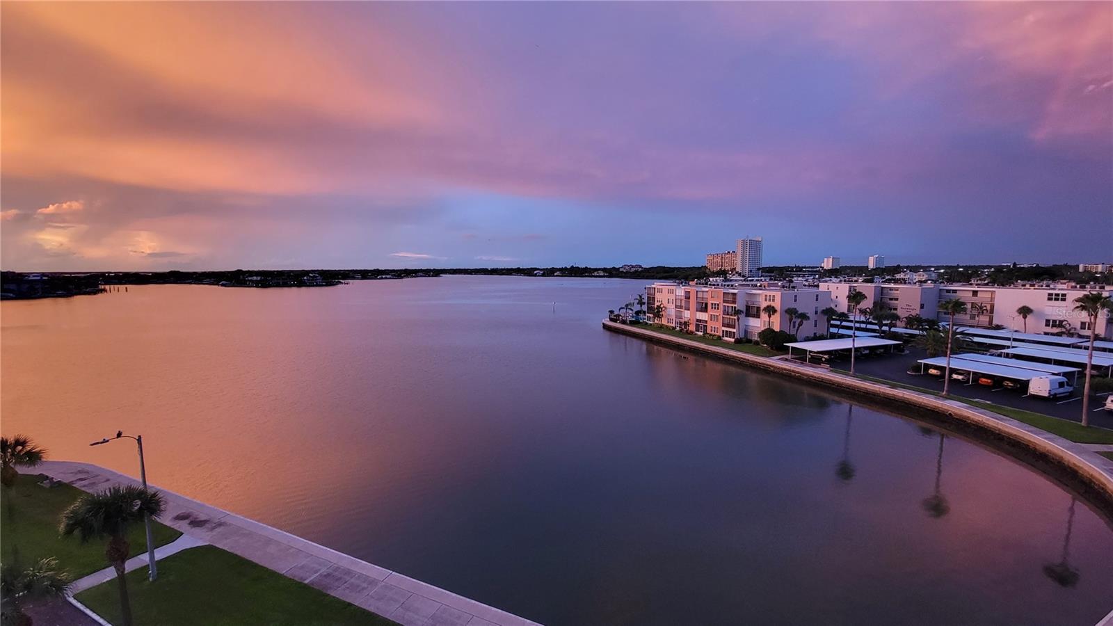 Image 99 of 100 For 7700 Sun Island Drive S 608
