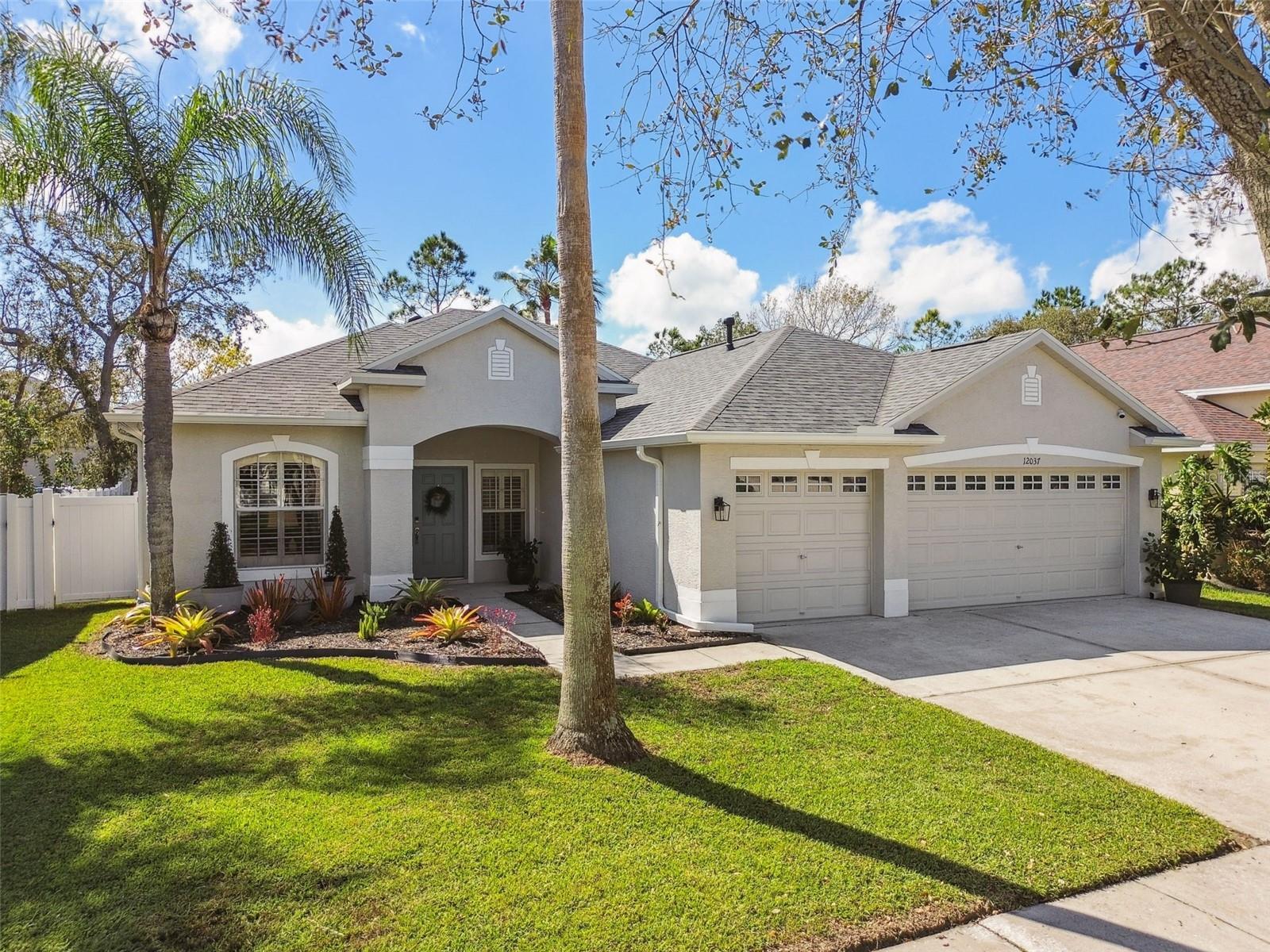 Listing photo id 62 for 12037 Mountbatten Drive