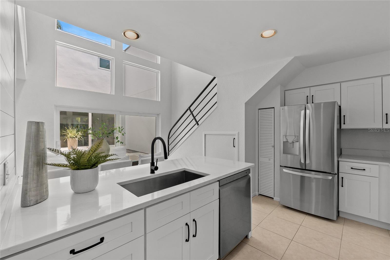 Image 11 of 53 For 3101 El Prado Boulevard B