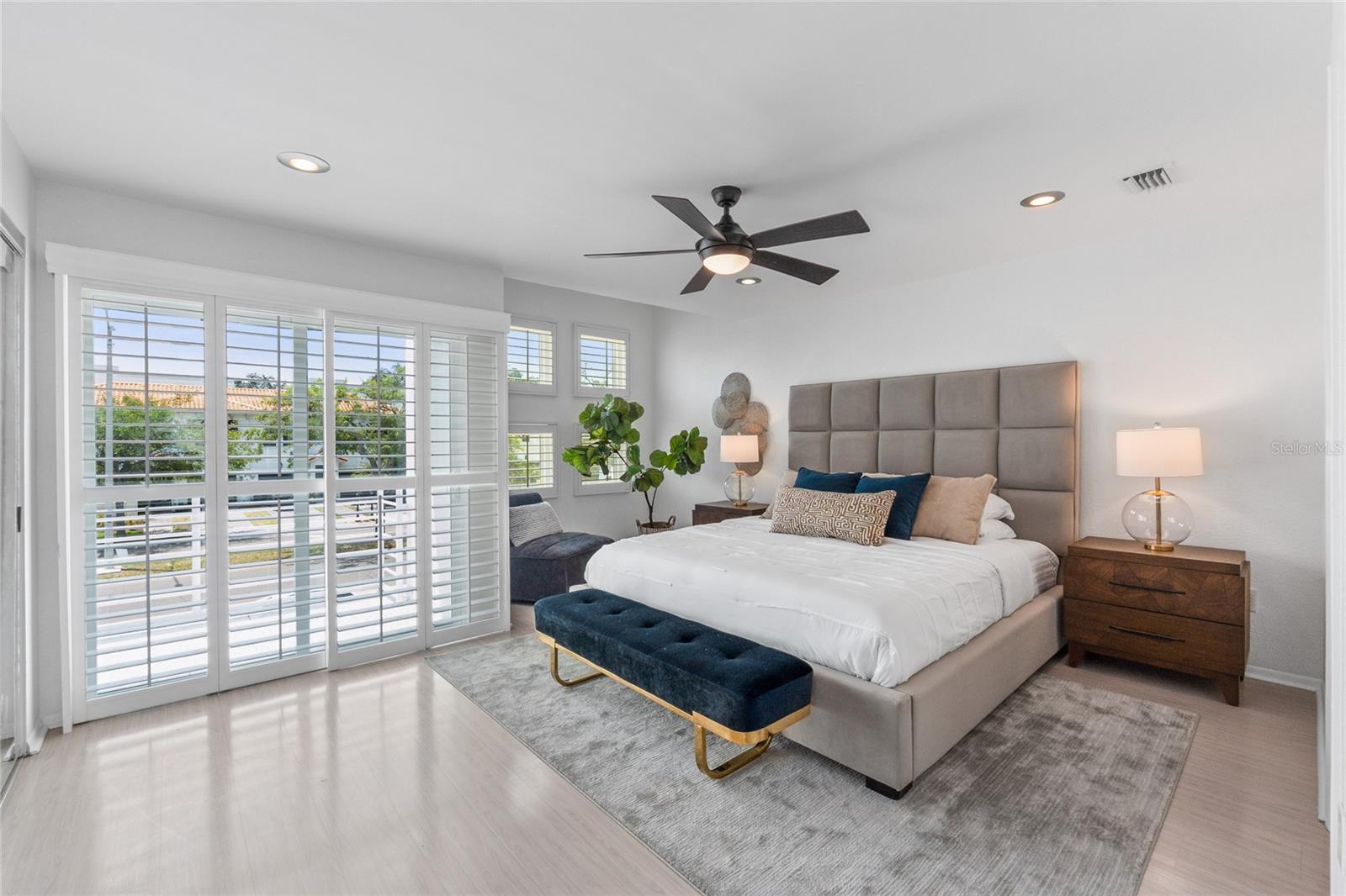 Image 31 of 53 For 3101 El Prado Boulevard B