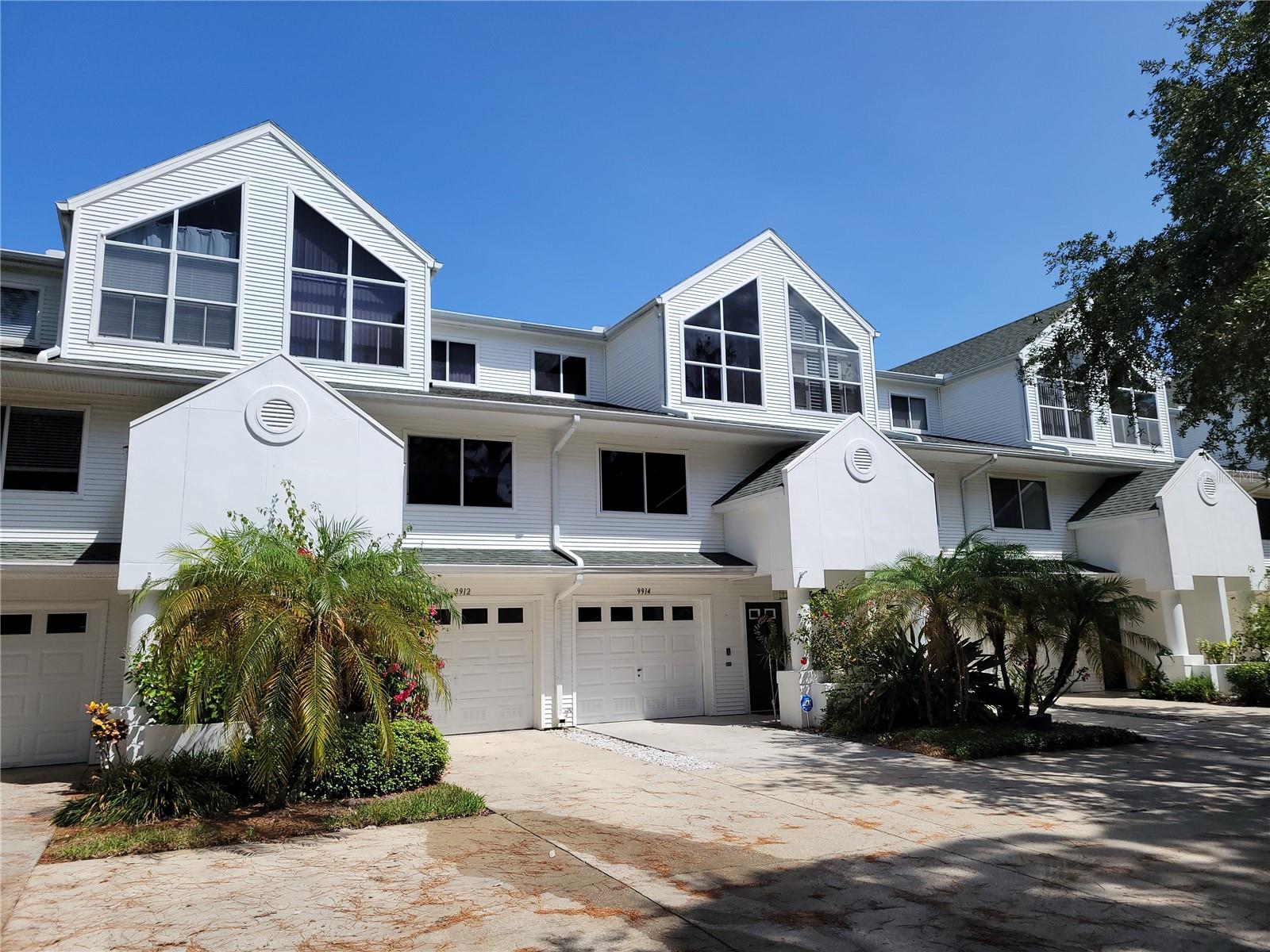 Listing photo id 37 for 9914 Indian Key Trail 32