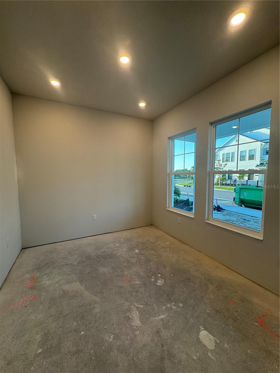 Image 8 of 45 For 7258 Kodiak Lane