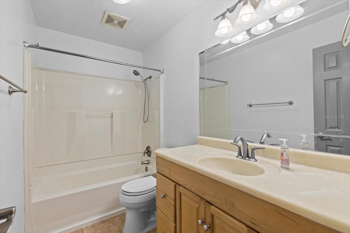 Image 13 of 30 For 6337 Lansdale Circle