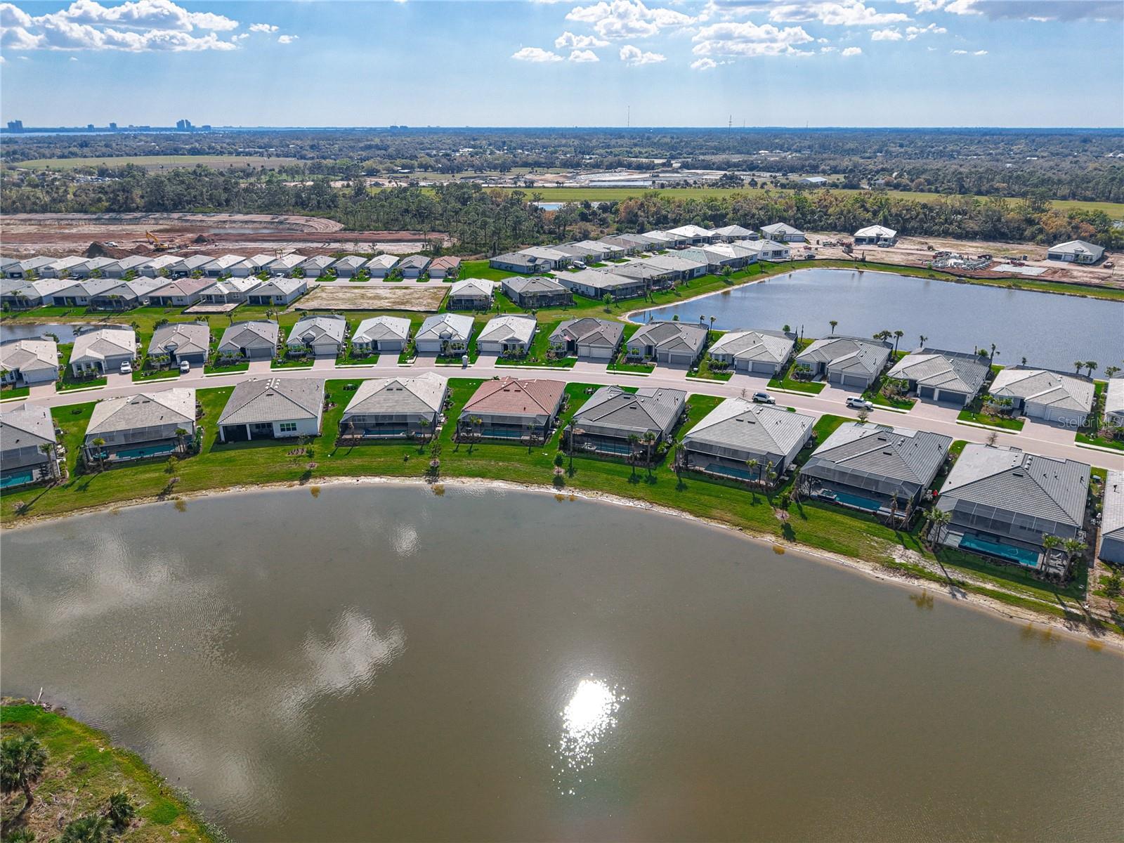 Image 80 of 93 For 7041 Del Webb Oak Creek Boulevard