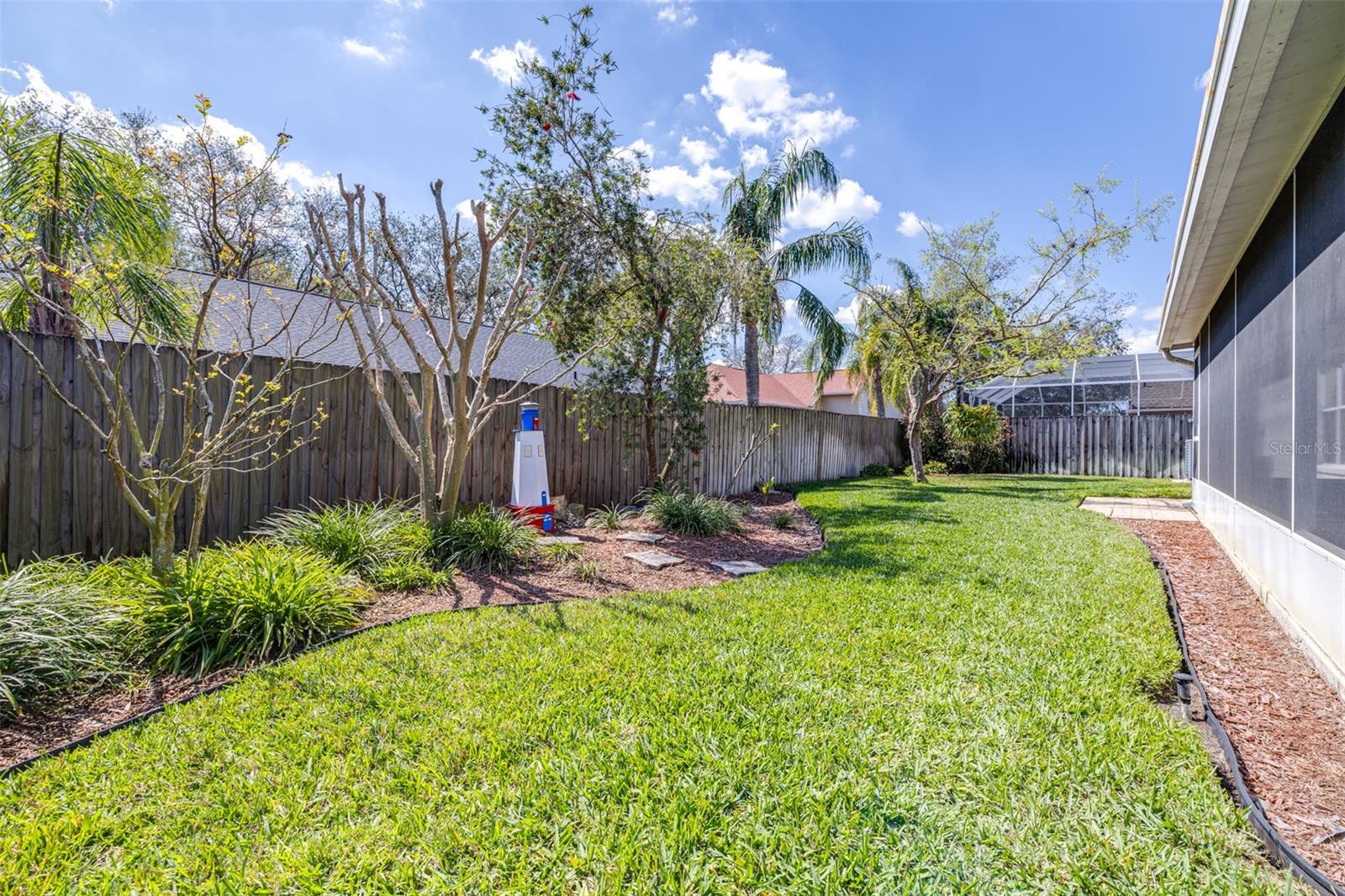 Listing photo id 38 for 4313 Brooke Drive