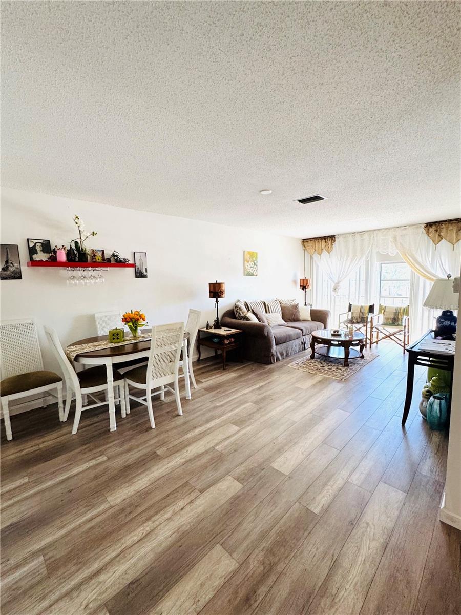 Image 46 of 54 For 2700 Bayshore Boulevard 2308