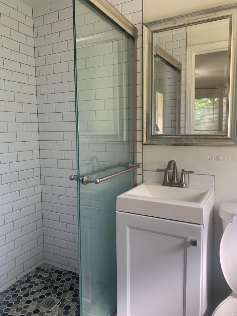 Image 21 of 28 For 7111 53rd Street