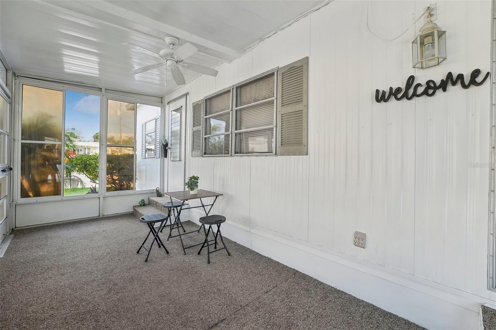 Listing photo id 0 for 1600 Old Coachman Road 709