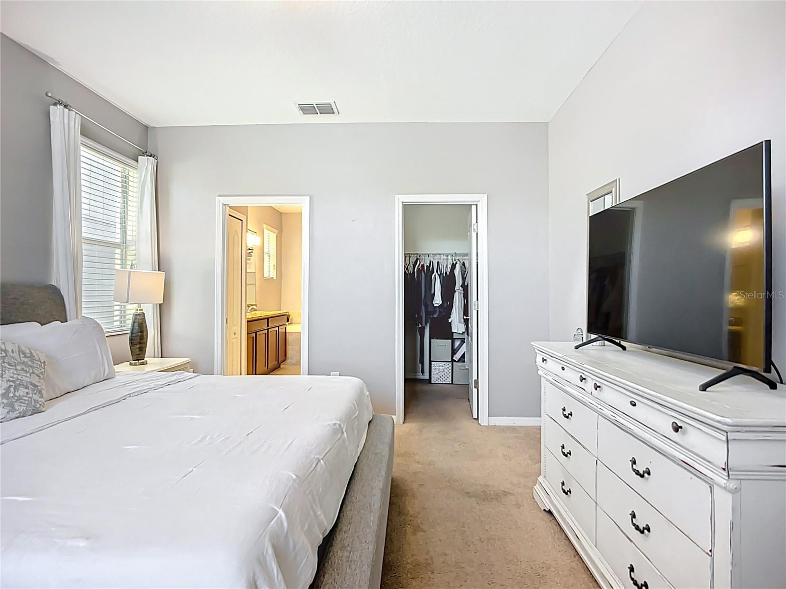 Image 30 of 60 For 924 Peregrine Hill Place