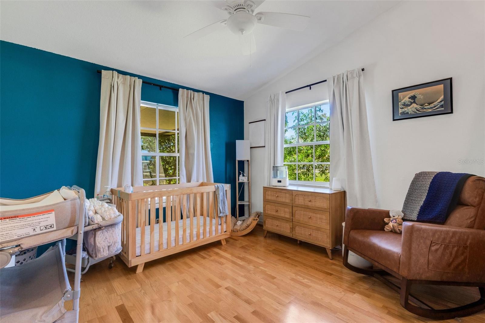 Image 10 of 52 For 80 Squire Court