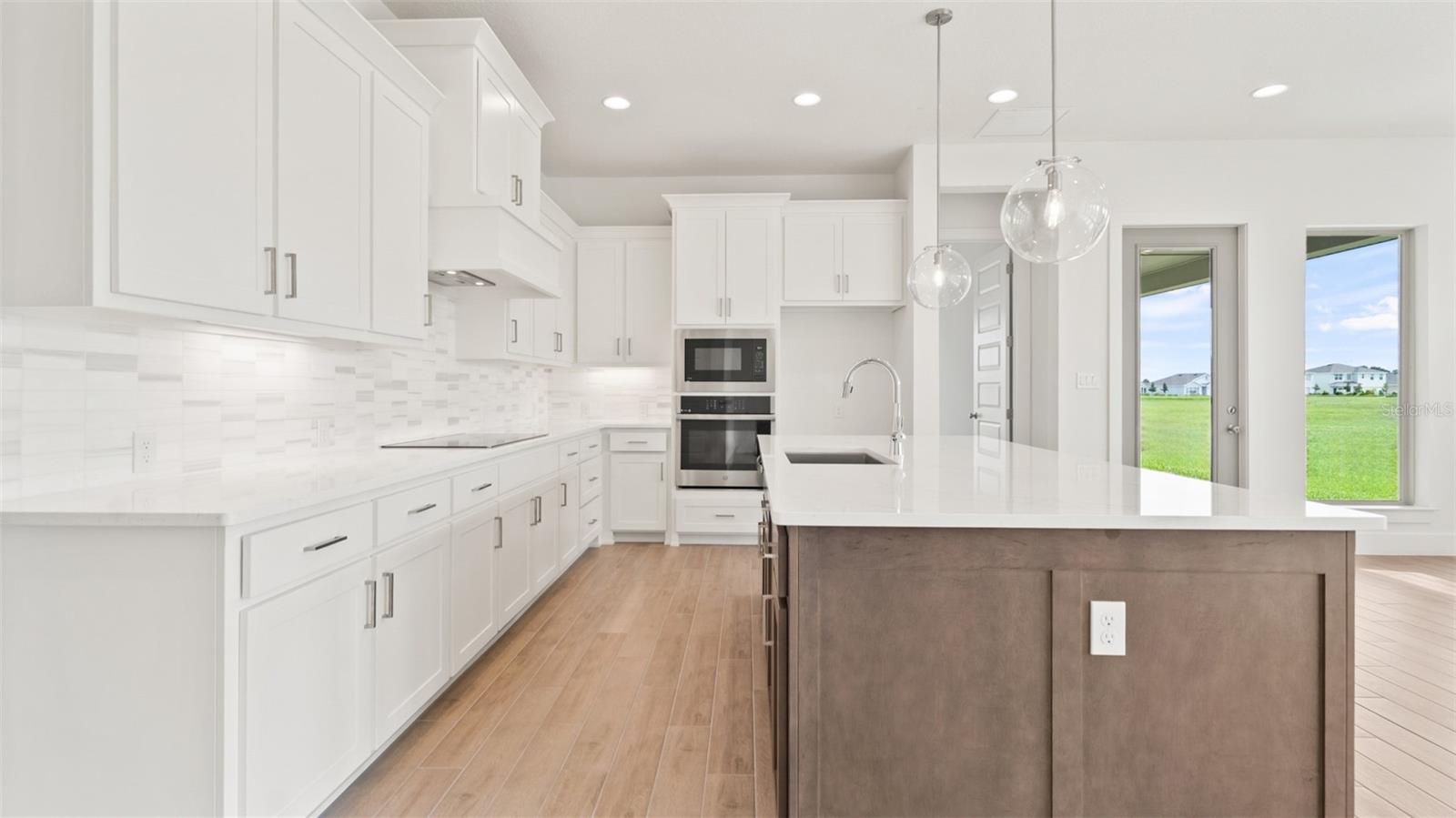 Image 7 of 22 For 3724 109th Street East