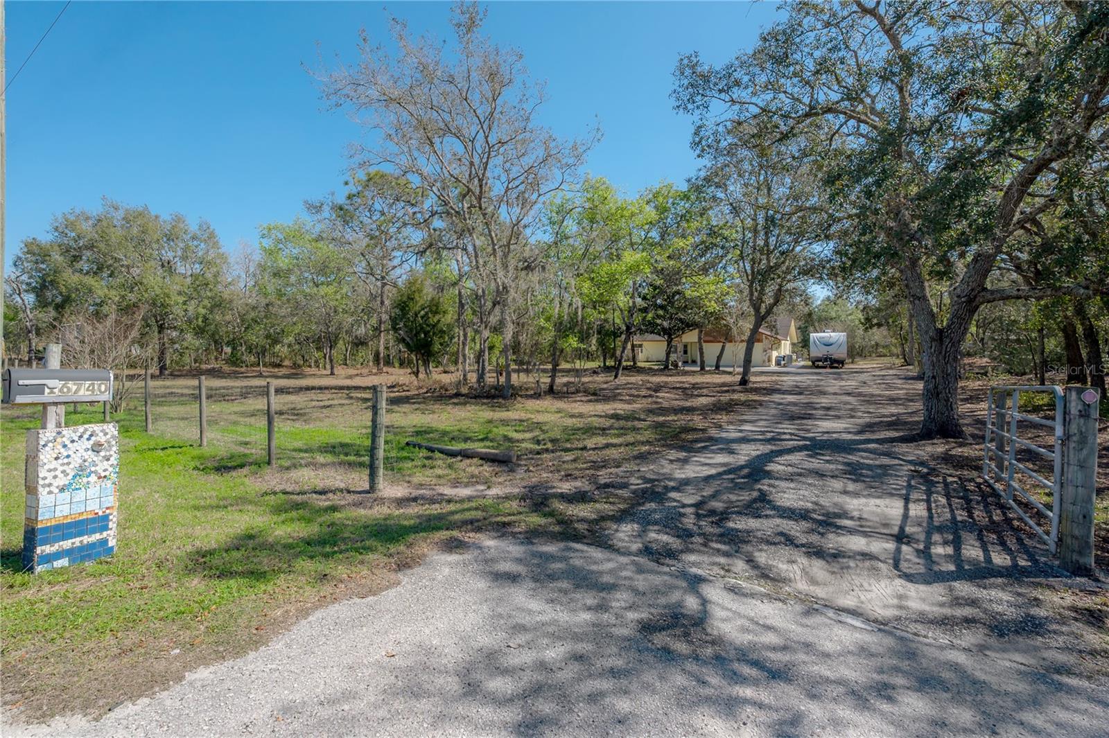 Image 61 of 69 For 16740 Monteverde Drive