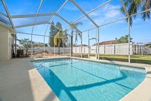 Listing photo id 27 for 22516 Magnolia Trace Boulevard