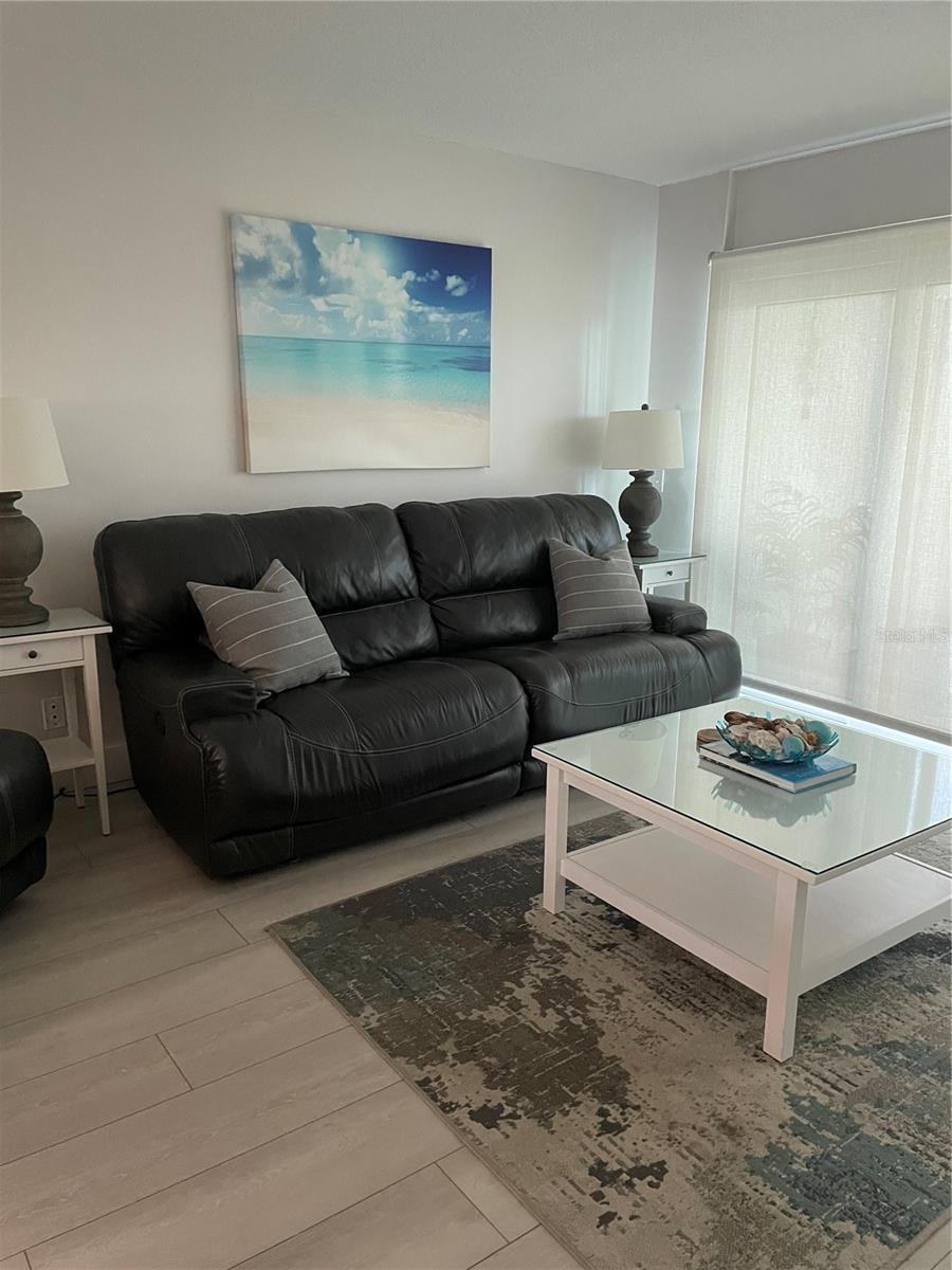 Image 7 of 23 For 5702 Puerta Del Sol Boulevard S 246